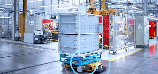 The hero image for the fleet manager page, showing an amr in a factory.